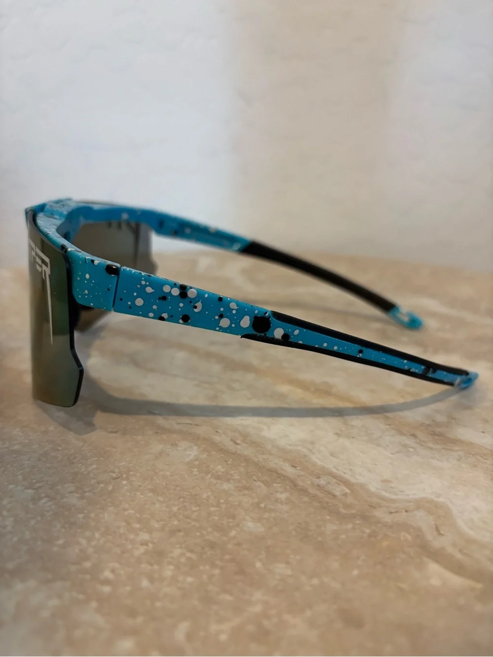 Pit Viper Men’s Blue Speckle Shield Sunglasses - Mirrored Lens
